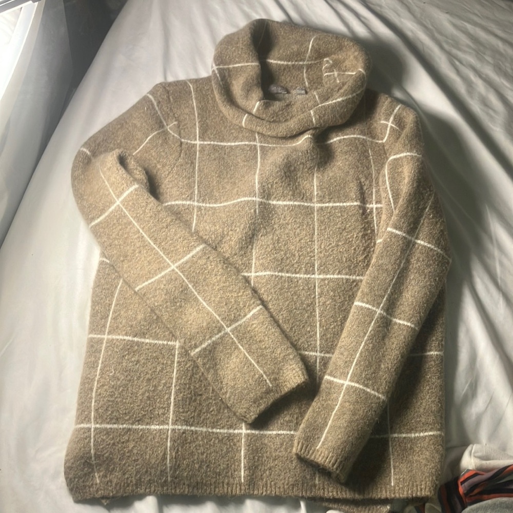 Cozy Tan Grid Turtleneck Sweater